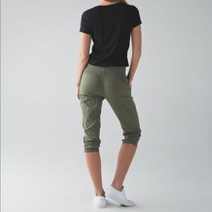 Lululemon Studio Crop ll 4